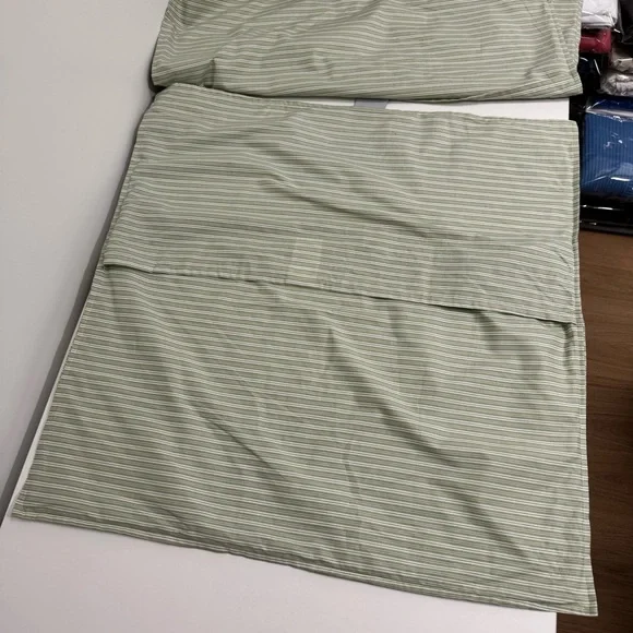 Laura Ashley Set Of 2 Striped 100% Cotton Pillow Shams - Picture 5 of 10